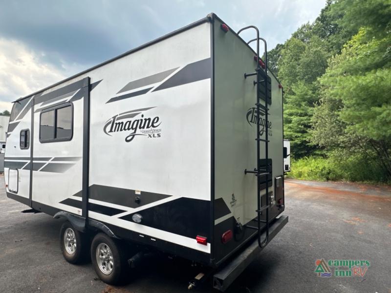 2021 Grand Design RV imagine 17mke