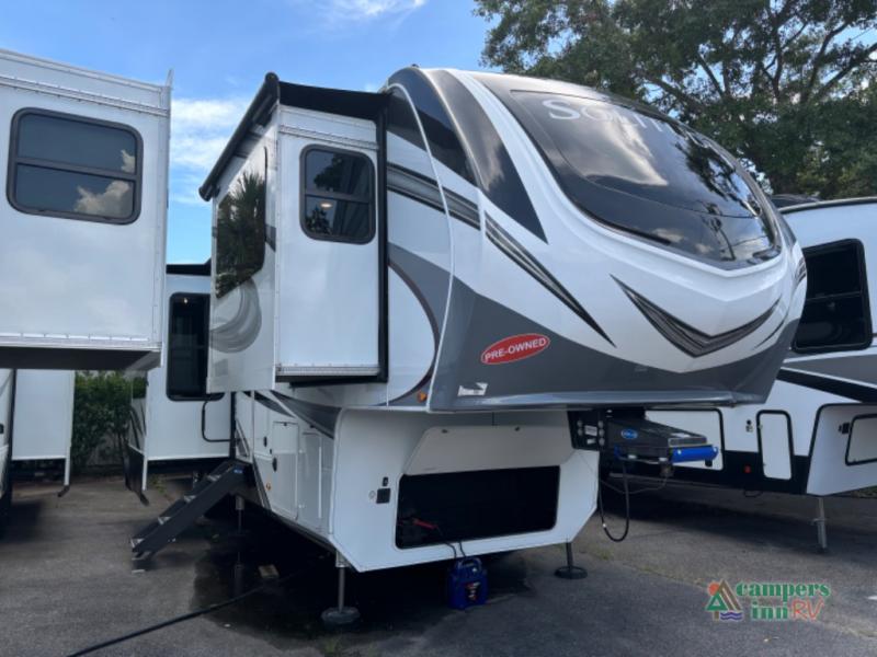 2022 Grand Design RV solitude 380fl