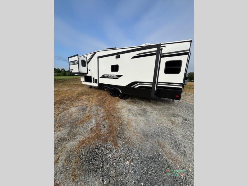 RV listing image