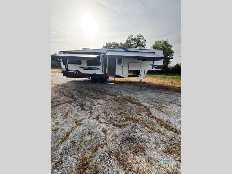 RV listing image