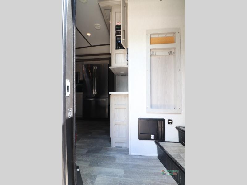 2021 Keystone RV montana 295rl