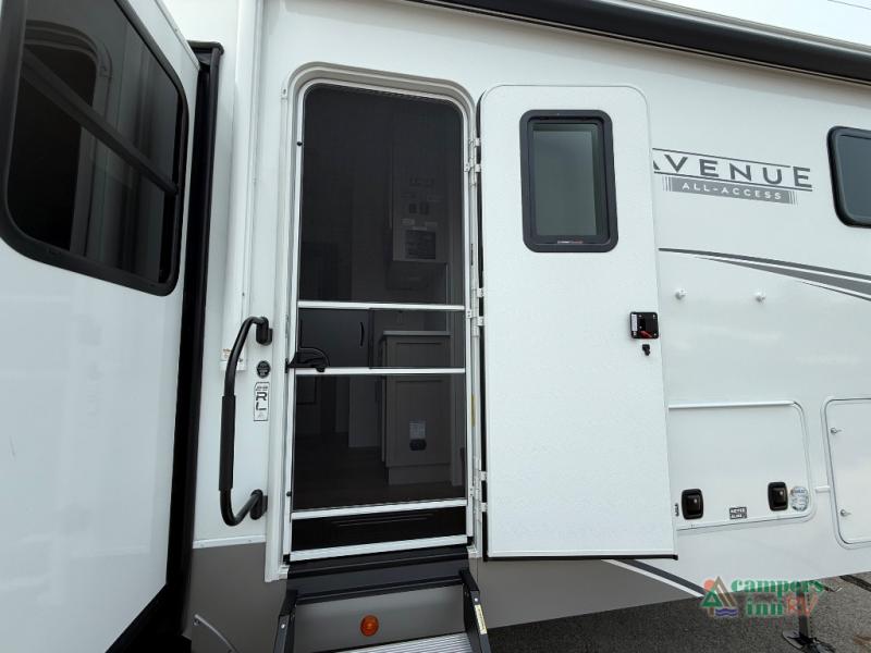 RV listing image