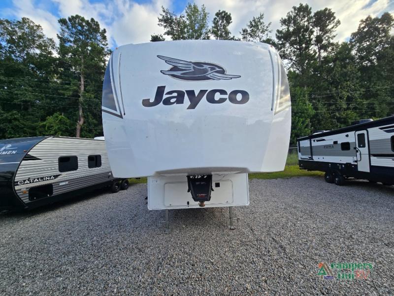 RV listing image