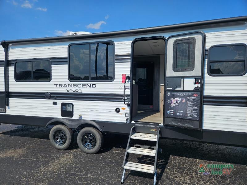 RV listing image