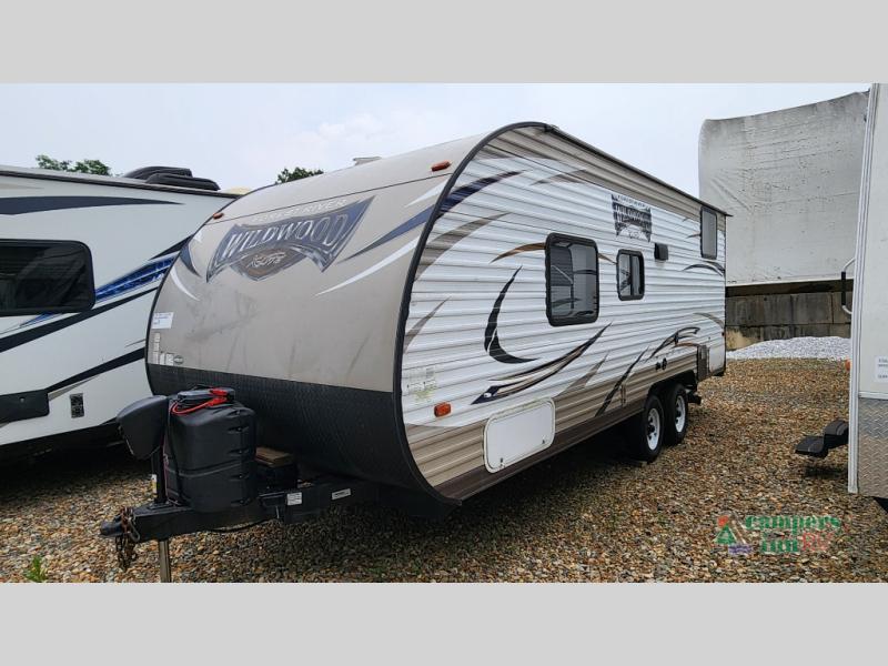 RV listing image