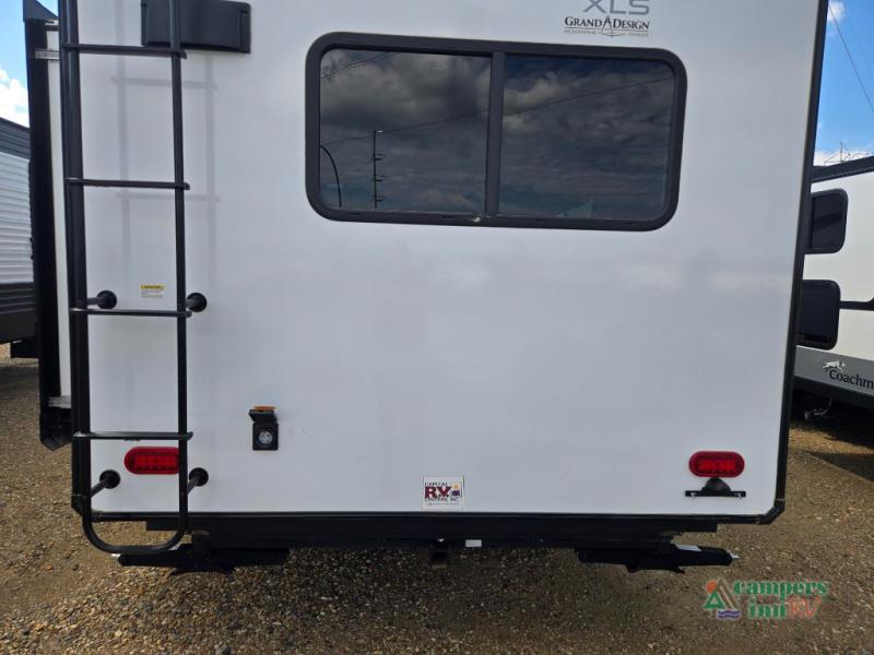RV listing image