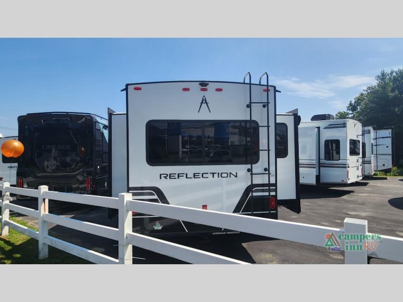 RV listing image