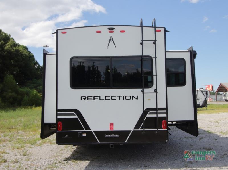 RV listing image