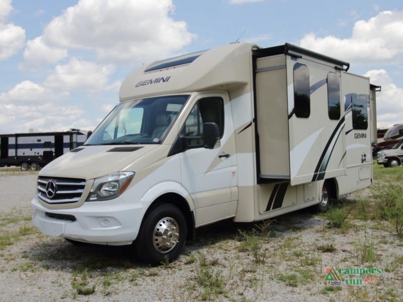 RV listing image