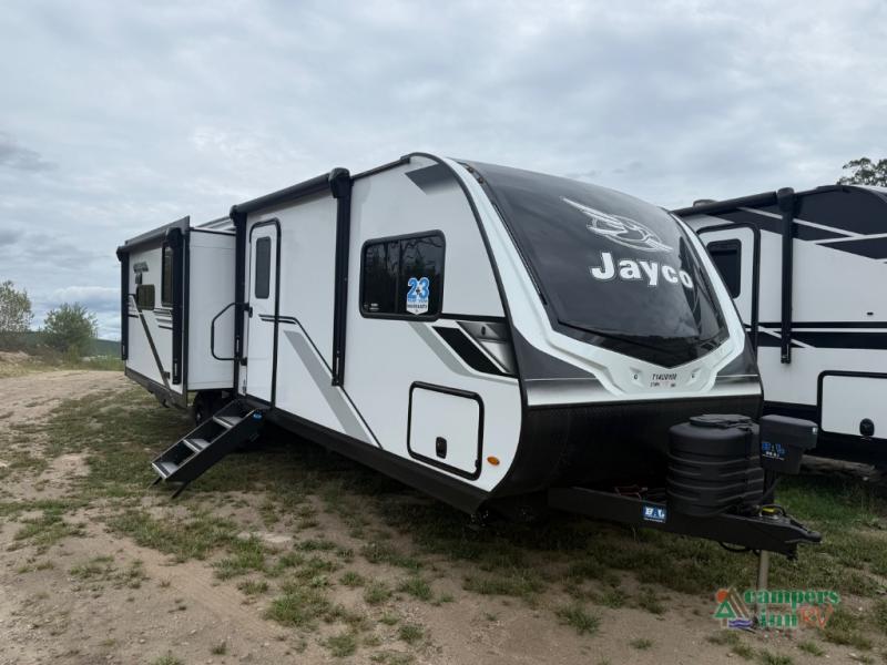 RV listing image