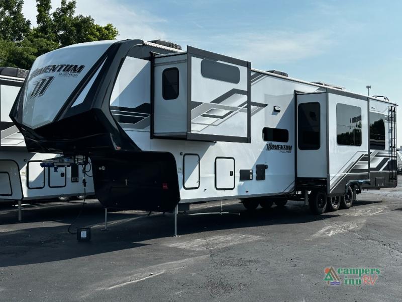 RV listing image