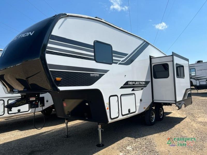 RV listing image