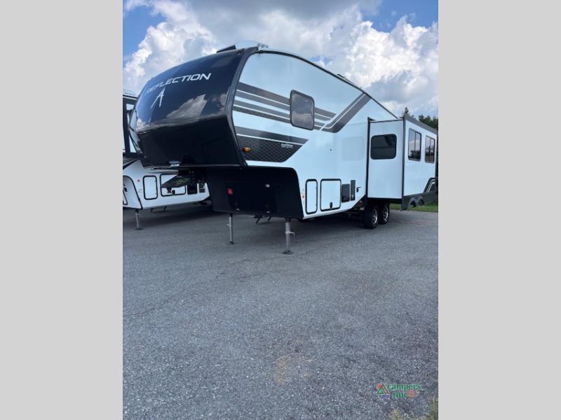 RV listing image