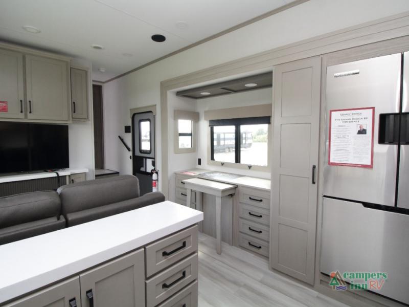 RV listing image
