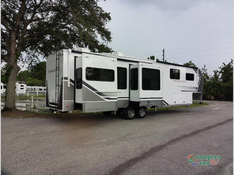 RV listing image