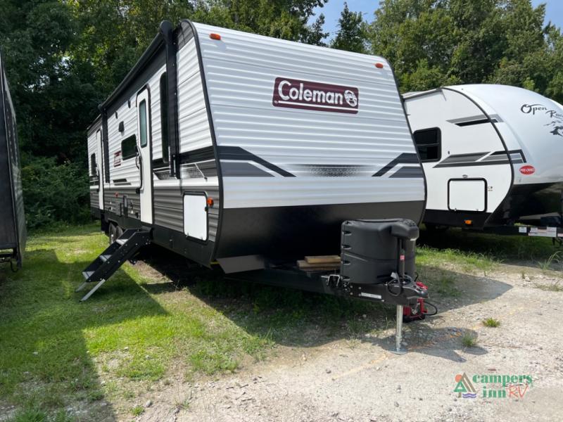 Used 2022 Dutchmen RV Coleman Lantern Series 300TQ Toy Hauler Travel ...