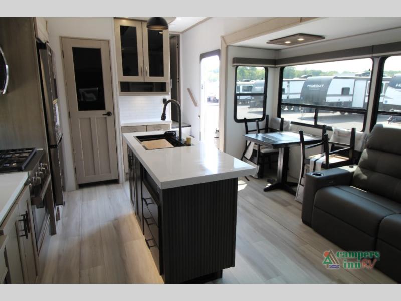 2025 Grand Design RV influence