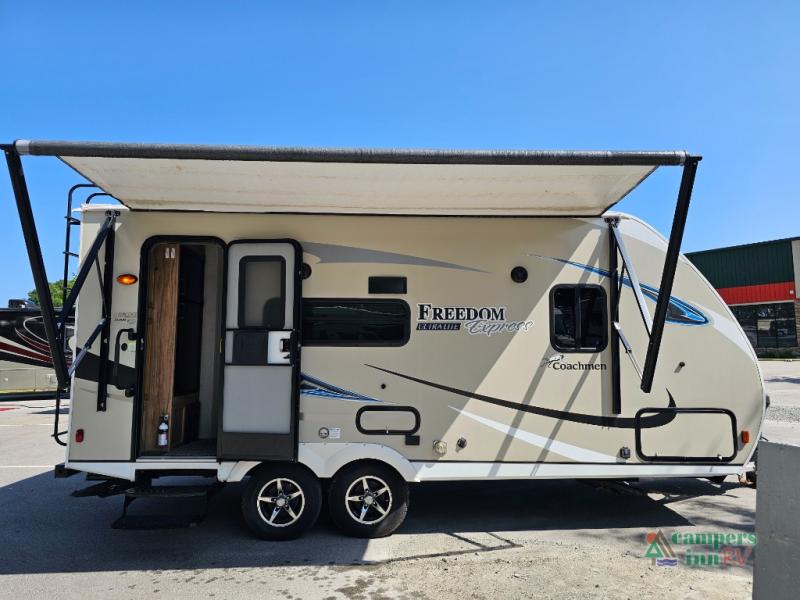 2019 Coachmen RV freedom express ultra lite