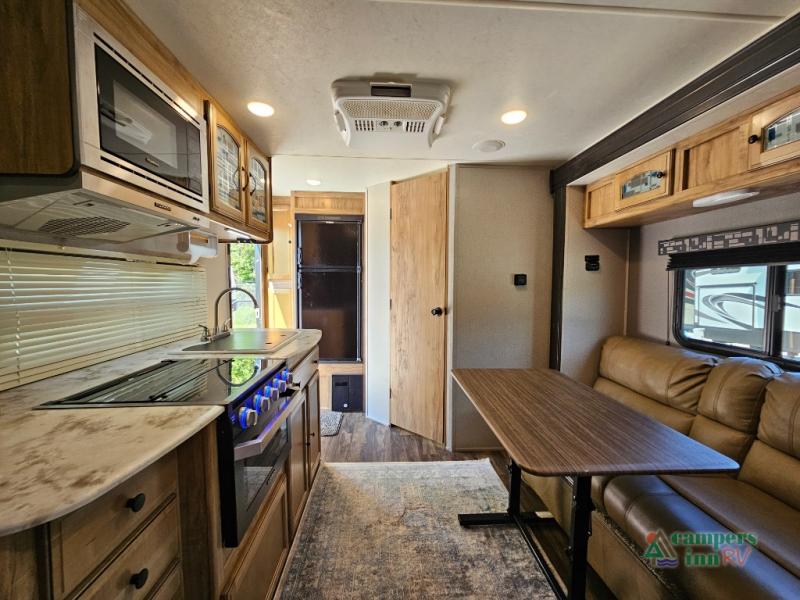 2019 Coachmen RV freedom express ultra lite