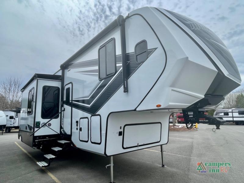 Grand Design RV Momentum M-Class Image