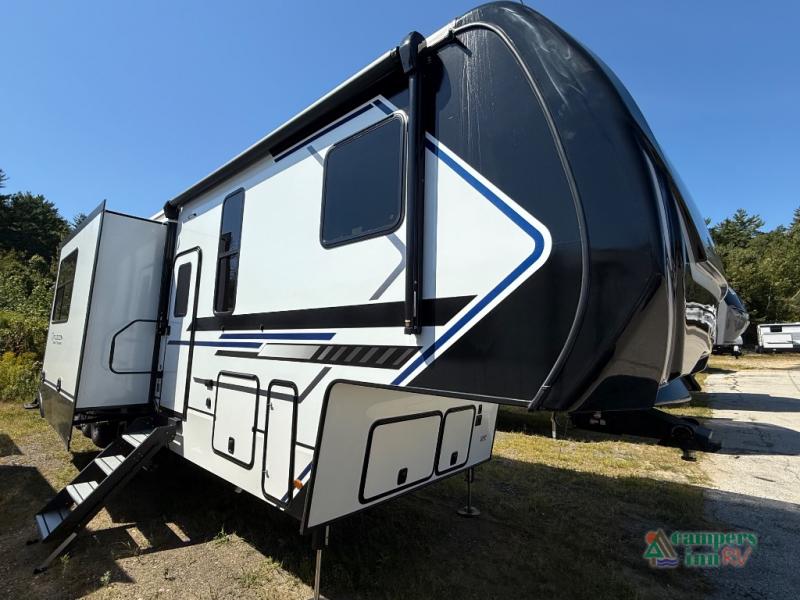 RV listing image