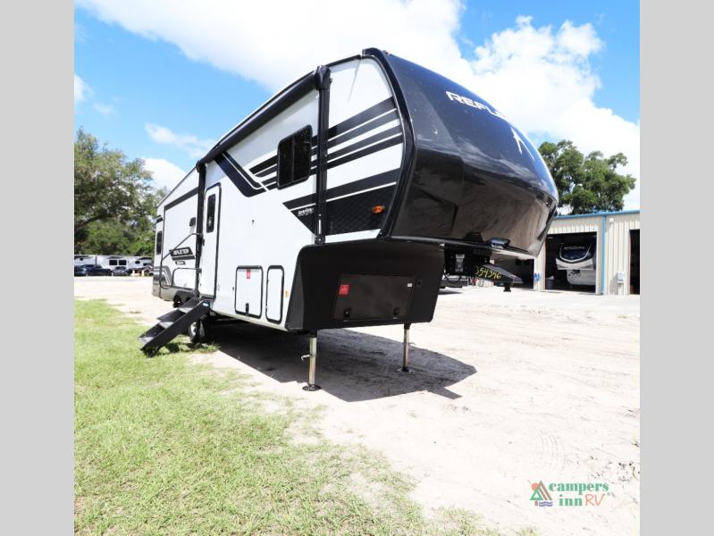 RV listing image