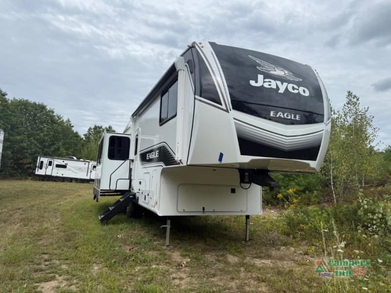 RV listing image