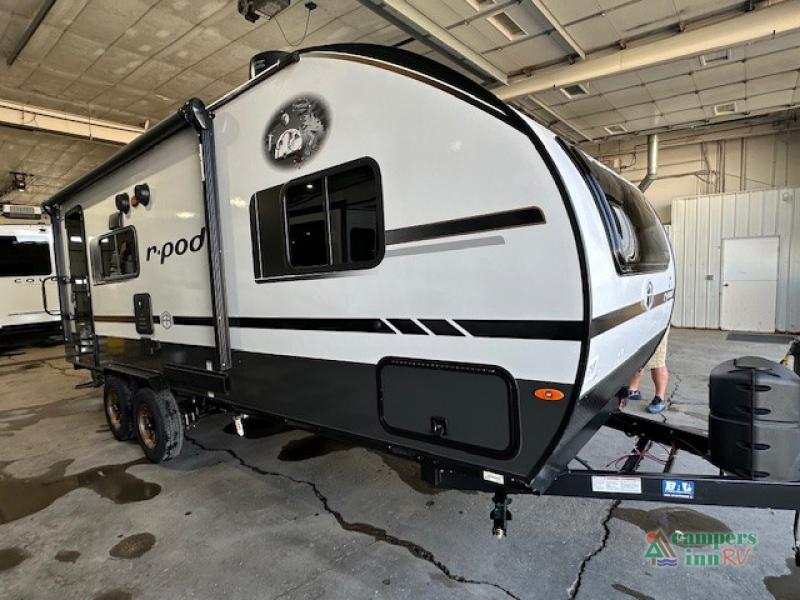 RV listing image