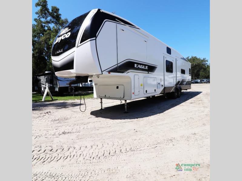 RV listing image