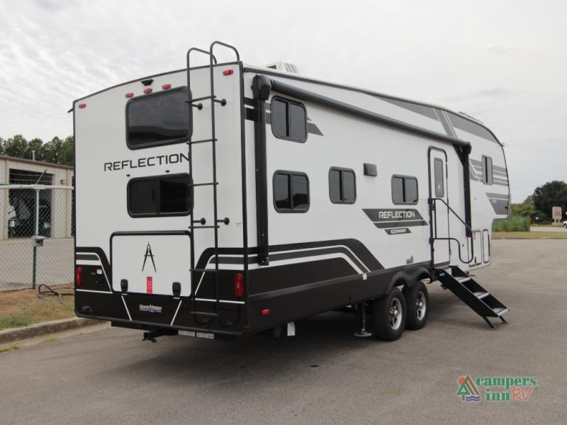 RV listing image