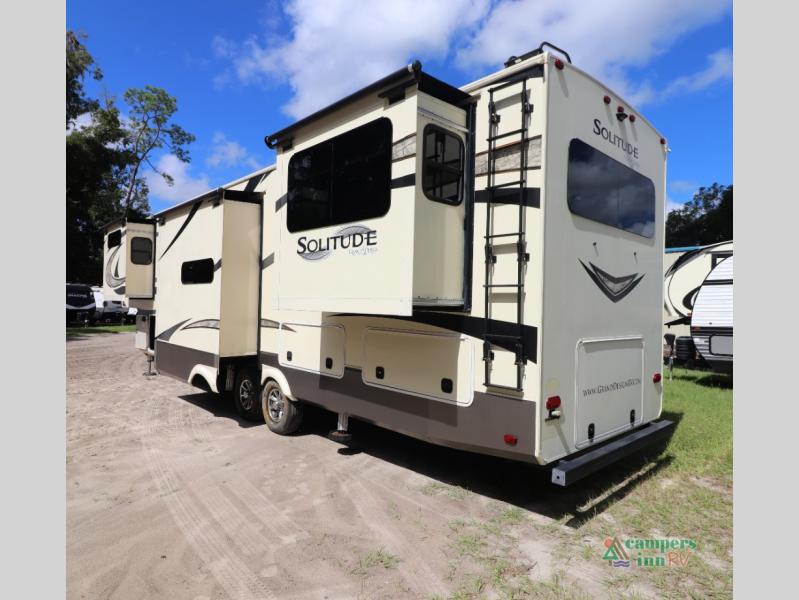 2017 Grand Design RV solitude 375re