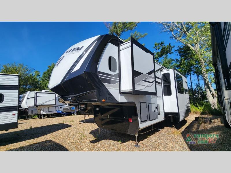 RV listing image