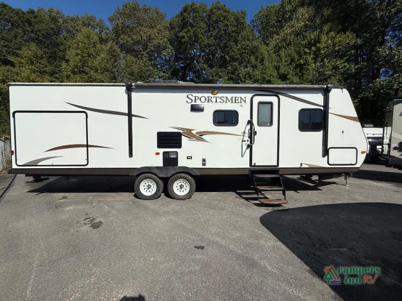 RV listing image