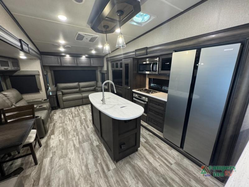 RV listing image
