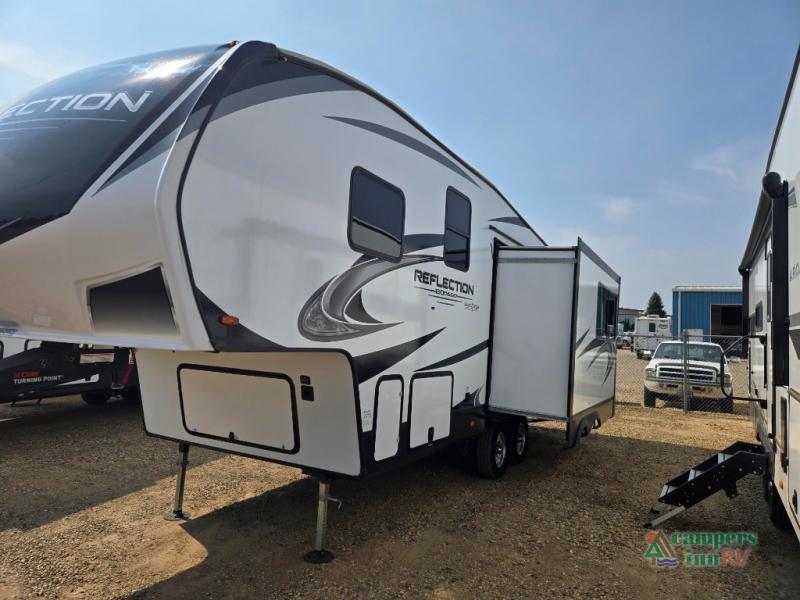 RV listing image