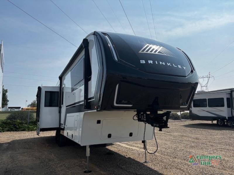 RV listing image