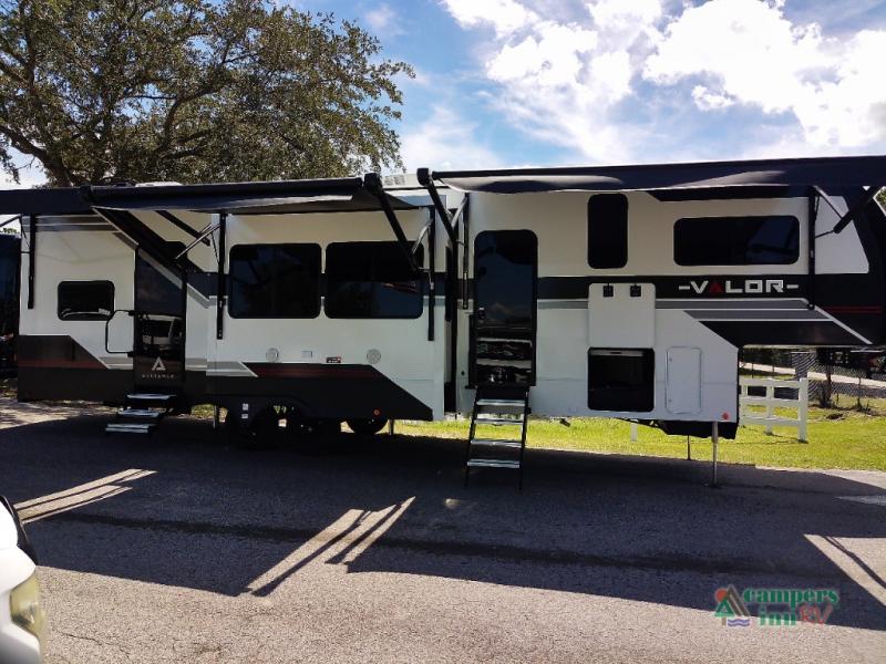 RV listing image