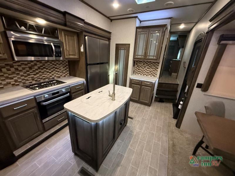 RV listing image