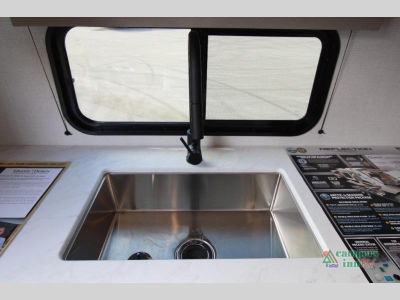 2025 Grand Design RV reflection 100 series