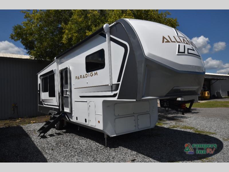 RV listing image