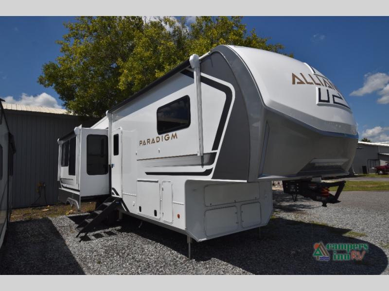 RV listing image