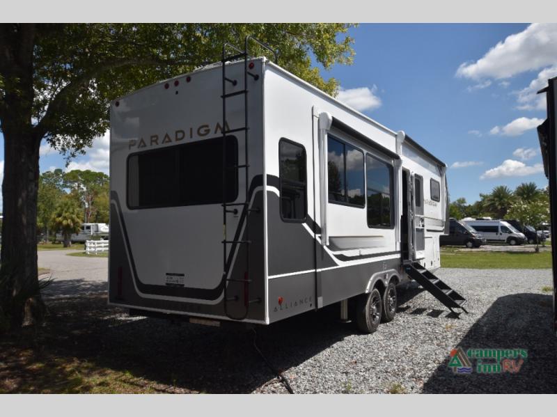 RV listing image