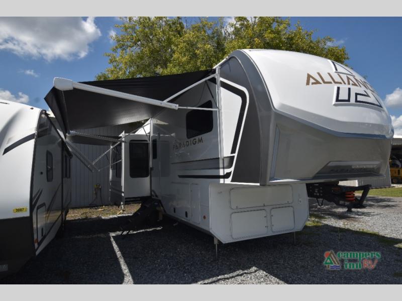 RV listing image