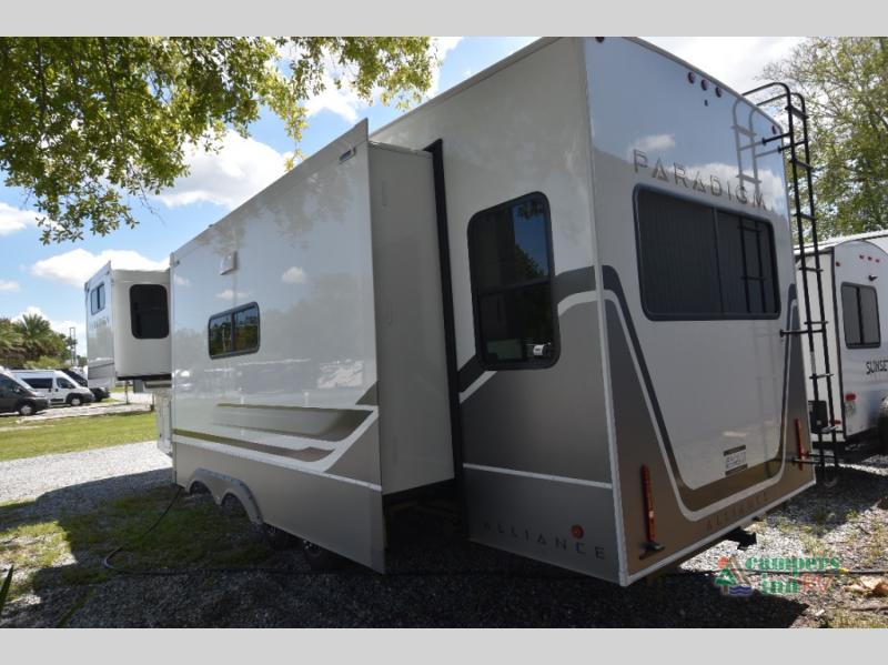 RV listing image