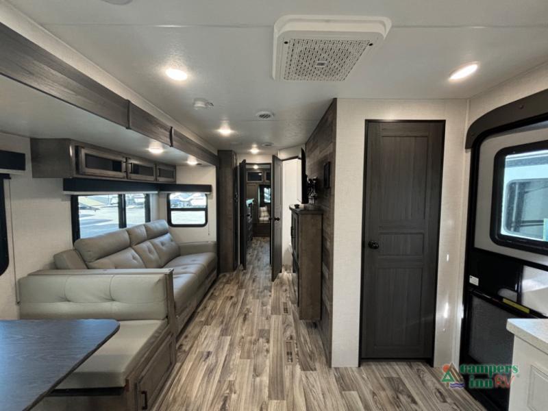 2023 Venture Rv sporttrek touring edition