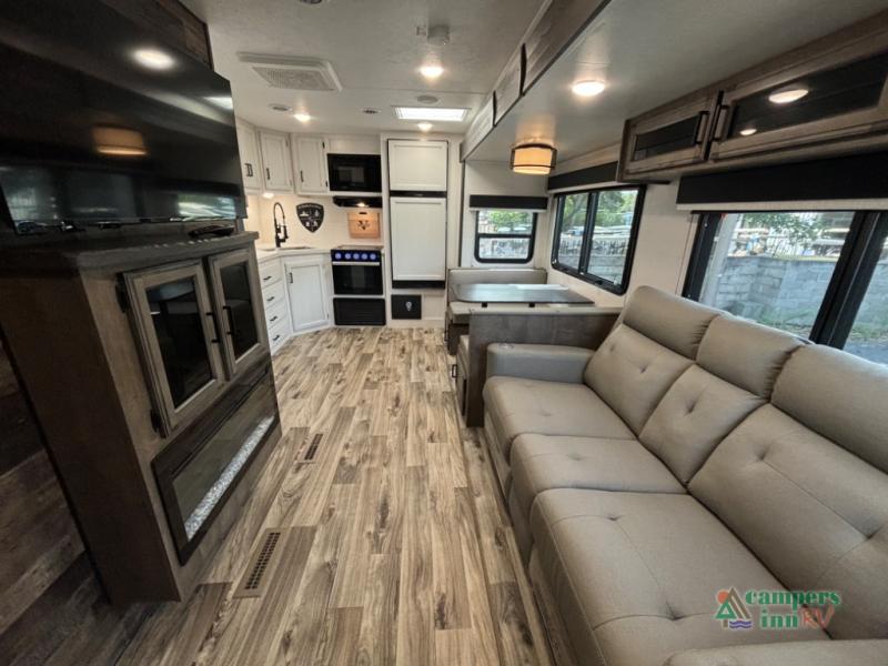 2023 Venture Rv sporttrek touring edition