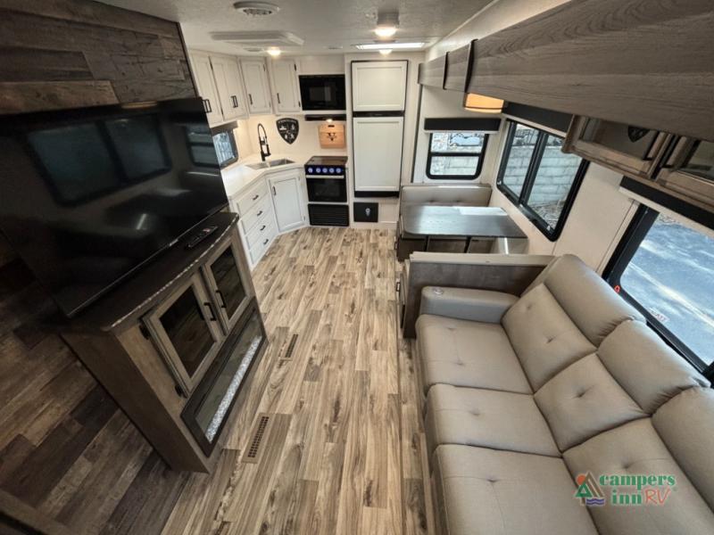 2023 Venture Rv sporttrek touring edition