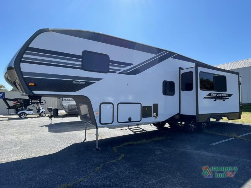 RV listing image