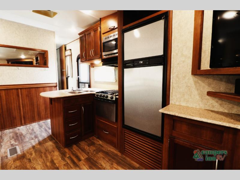 RV listing image