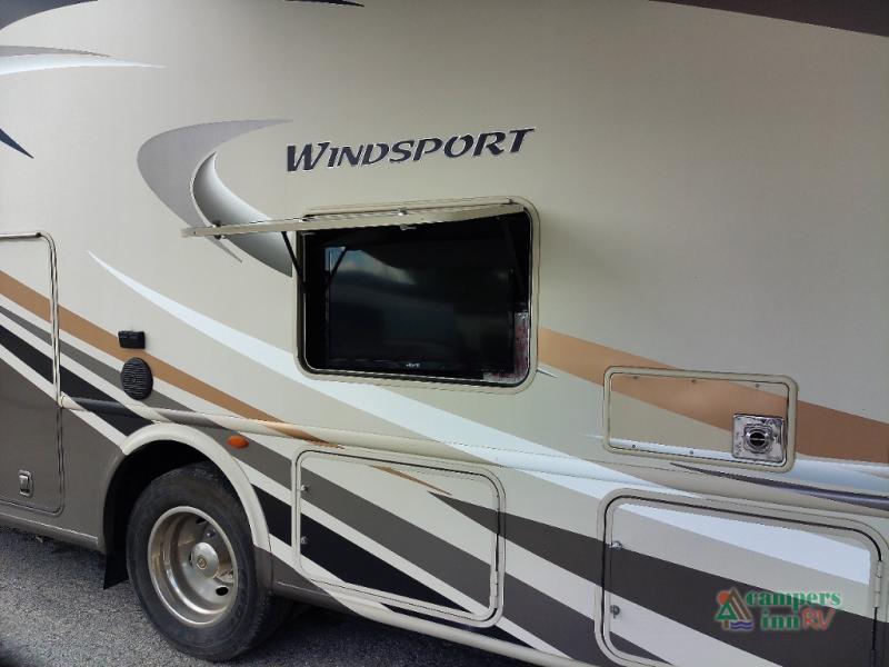 RV listing image